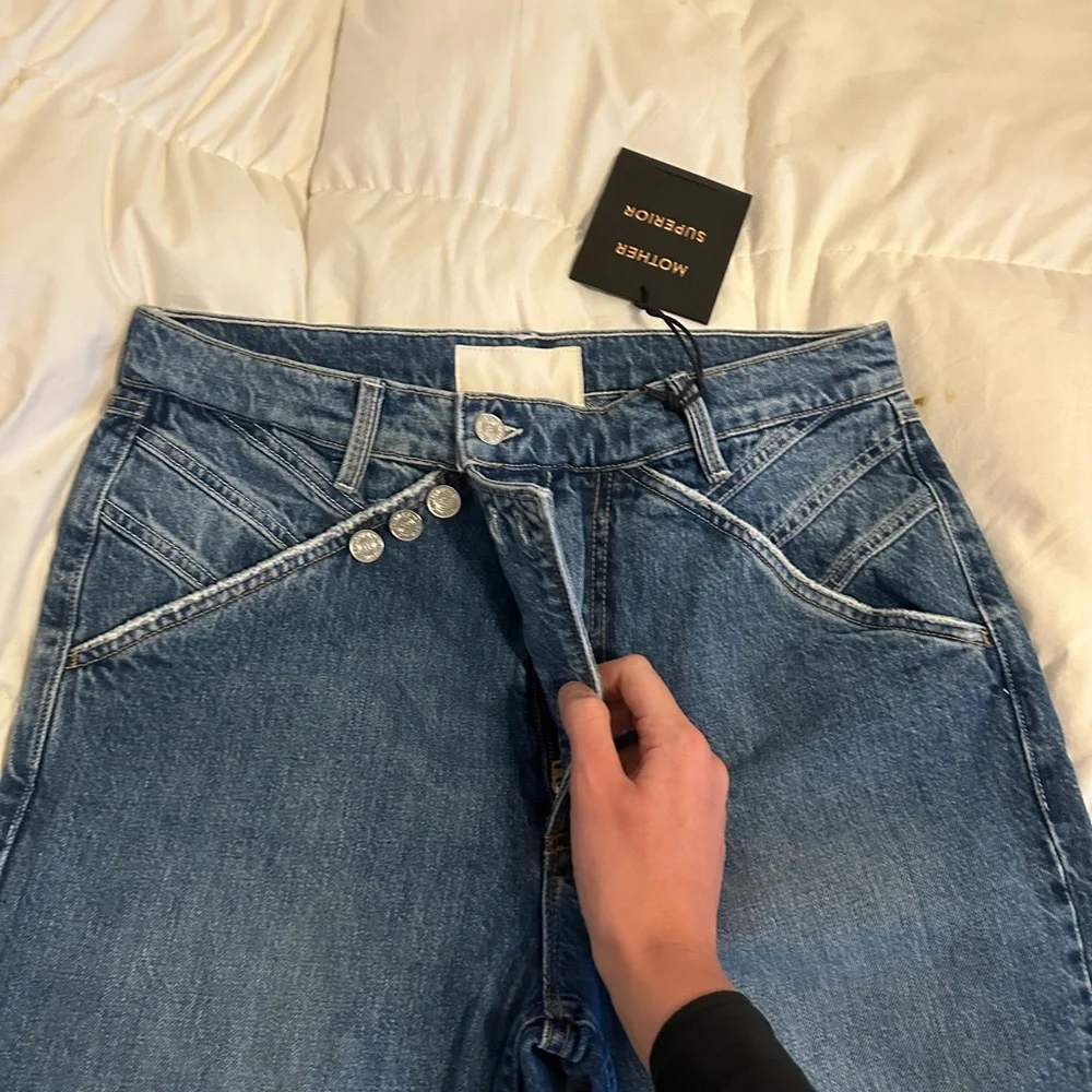 MOTHER jeans size 30 - Picture 3 of 6